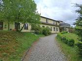 Zufahrt Gewerbe - Mehrfamilienhaus, Wohnhaus in Pausa