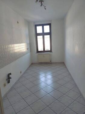 Bad zweite Ansicht. - Etagenwohnung mit 113,40 m² in Magdeburg zur Miete
