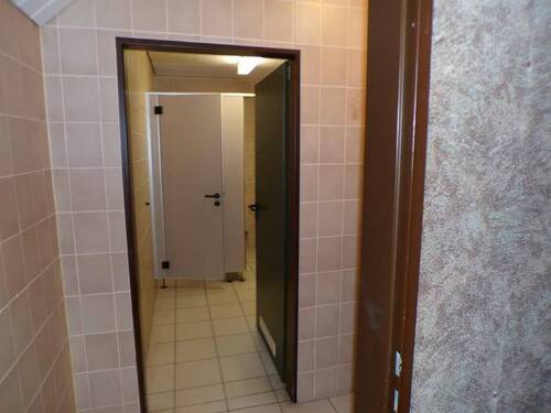 15 Gäste-WC´s - 