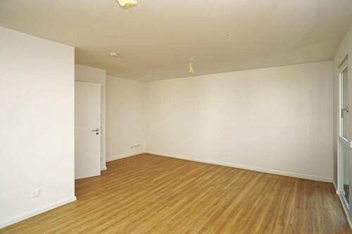 Wohnen - Etagenwohnung mit 109,50 m² in Dresden zur Miete