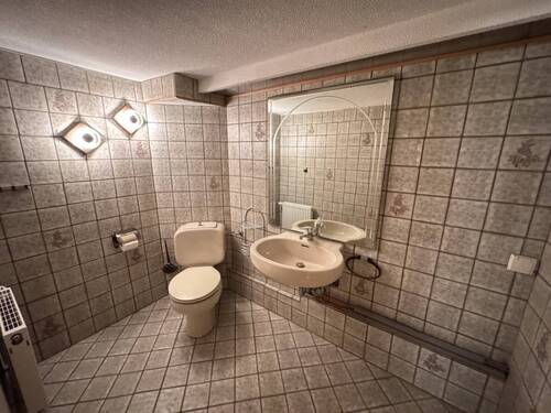 Gäste-WC Einliegerwhg. - 