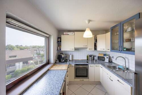 Einbauküche - 3 Zimmer Etagenwohnung in Markgröningen