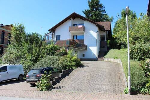 Straßenansicht.JPG - Mehrfamilienhaus, Wohnhaus mit 317,00 m&sup2; in Wald-Michelbach zum Kaufen