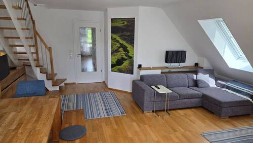 Wohnen
- 2 Zimmer Terrassenwohnung in München