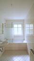 Helles Badezimmer - 