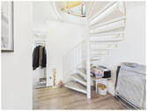 Wendeltreppe zum Studio - Etagenwohnung mit 79,80 m² in München zum Kaufen