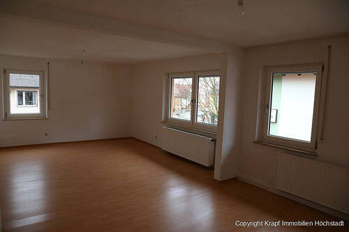 OG_Wohnbereich - 6 Zimmer Mehrfamilienhaus, Wohnhaus in Adelsdorf