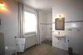 EG-Badezimmer+Dusche - 