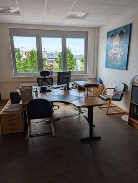Büro-2.jpg - 