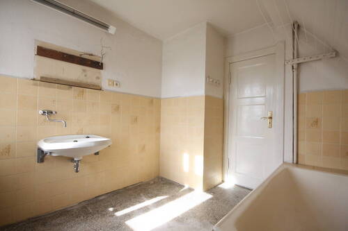 Badezimmer DG - 
