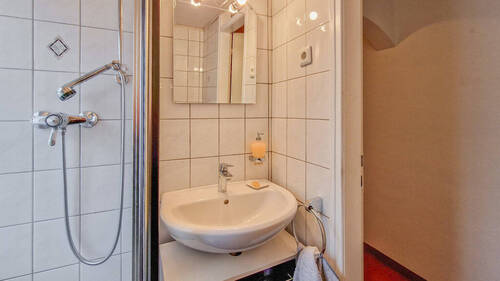 Badezimmer Obergeschoss (2) - 