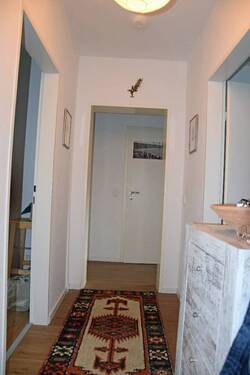 Flur - 3 Zimmer Etagenwohnung zum Kaufen in Nettetal