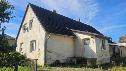 Hofansicht.jpg - 6 Zimmer Einfamilienhaus zum Kaufen in Lübbenau/Spreewald