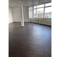 Schicke Büroetage in repräsentativem Bürogebäude - All-in-Miete - Krefeld Kempener Feld/Baakeshof