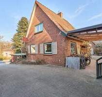 Wohnen mit Charakter: Gepflegtes Haus auf über 1.000 m² Grundstück - Eutin