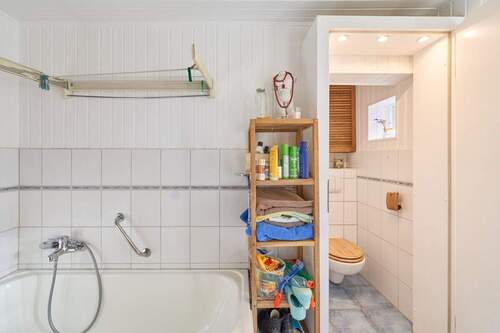 Teilansicht Badezimmer - 