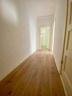 Flur - 2 Zimmer Etagenwohnung in Hamburg