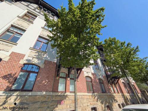 Gebäude (Vorderansicht) - 