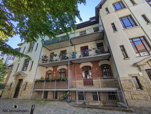 Gebäude (Rückansicht) - 