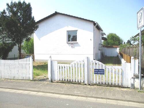 Außenansicht 3.JPG - WEISENHEIM SAND, EINFAMILIENHAUS - VERKAUF, VERKAUFSPREIS 375 000,00 EURO,