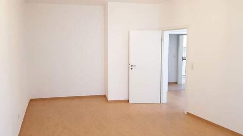 geräumiges Schlafzimmer - 