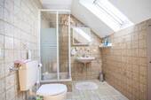 Badezimmer im DG - 