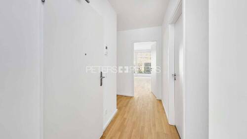 Flur (Beispiel) - 2 Zimmer Etagenwohnung zur Miete in Hamburg