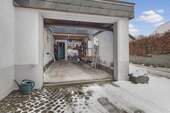 Garage mit Stellplatz - 