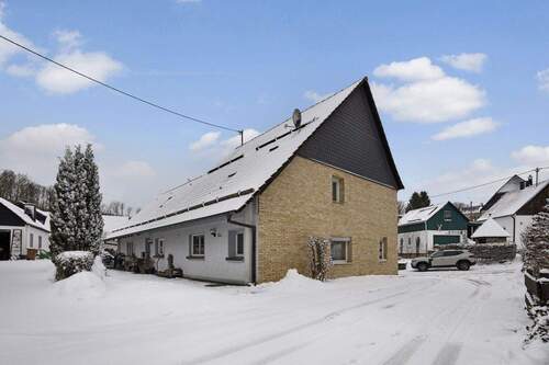 Außenansicht - 3 Zimmer Doppelhaushälfte in Marienheide