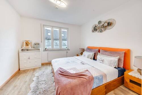 Elternschlafzimmer - 4 Zimmer Etagenwohnung in Unterhaching