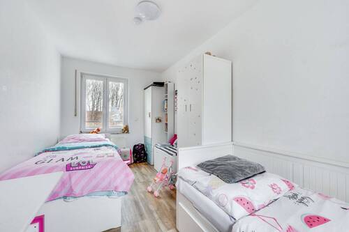 Kinderzimmer - Etagenwohnung mit 94,00 m² in Unterhaching zum Kaufen