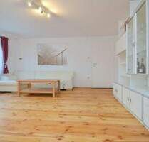 Provisionsfrei! Bereits freie & freundliche 2-Zimmer-Wohnung im 1.Stock in charmantem Mehrfamilienhaus am Wöhrder See - Nürnberg