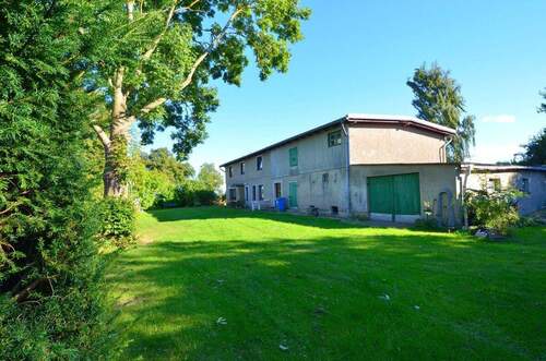 Innenhof - 5 Zimmer Einfamilienhaus zum Kaufen in Drechow / Katzenow