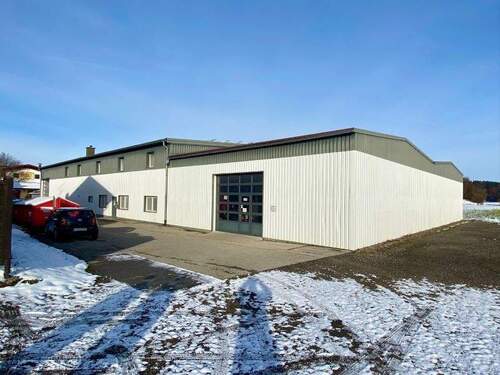 Hallenansicht - Industriehalle im Chiemgau - 1.600.000,00&nbsp;EUR Kaufpreis,