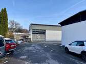 Hallenansicht Zufahrt - Halle in Grabenstätt zum Kaufen