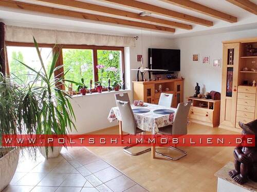 Wohnzimmer - 5 Zimmer Einfamilienhaus in Harth-Pöllnitz