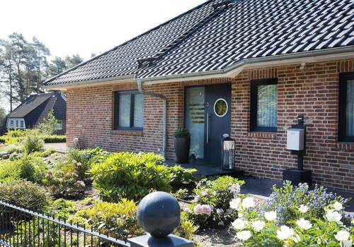 Bild 1 - *** Frohe Weihnachten - Energieeffizient, frei lieferbar und bebau- oder teilbar ***