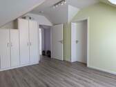 auch im Dachgeschoss - 