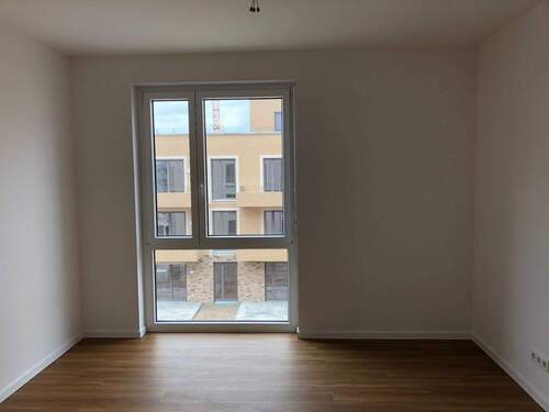 Zimmer.JPG - 4 Zimmer Etagenwohnung in Dresden