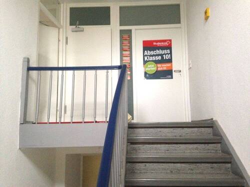 Treppenhaus/Eingang - 