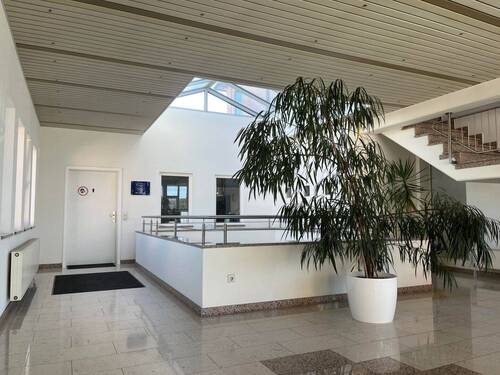 Foyer - 1 Zimmer Büro zur Miete in Weil der Stadt