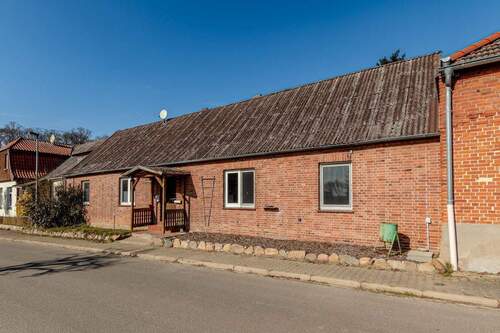 IMG_7306 - Sanierungsbedürftiges 1-2 Familienhaus in ruhiger Dorflage