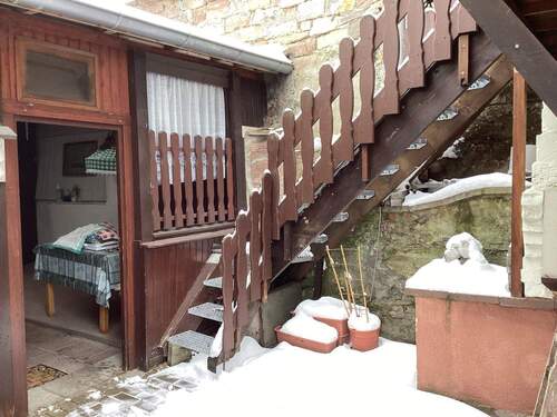 Aufgang Nebengebäude - 