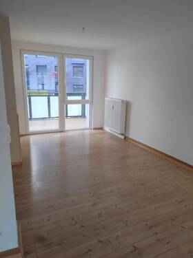 Wohnzimmer_3 - 7 Zimmer Etagenwohnung in Mannheim