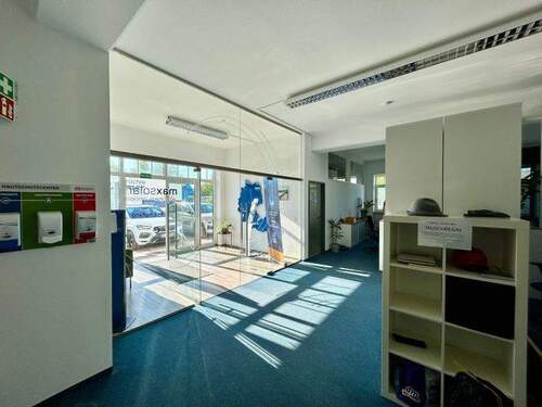 Haupteingang - Büro in Grabenstätt