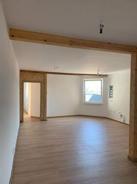 IMG_5078 Kü.JPG - Etagenwohnung mit 133,00 m&sup2; in Saalfeld/Saale zur Miete