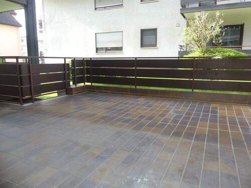 sehr große Terrasse - 2 Zimmer Etagenwohnung in Bad Krozingen
