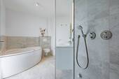 Vollbad mit Sauna - 