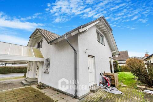 Hausansicht - 4 Zimmer Einfamilienhaus in Niddatal