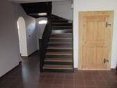 Treppe und Gäste WC - 